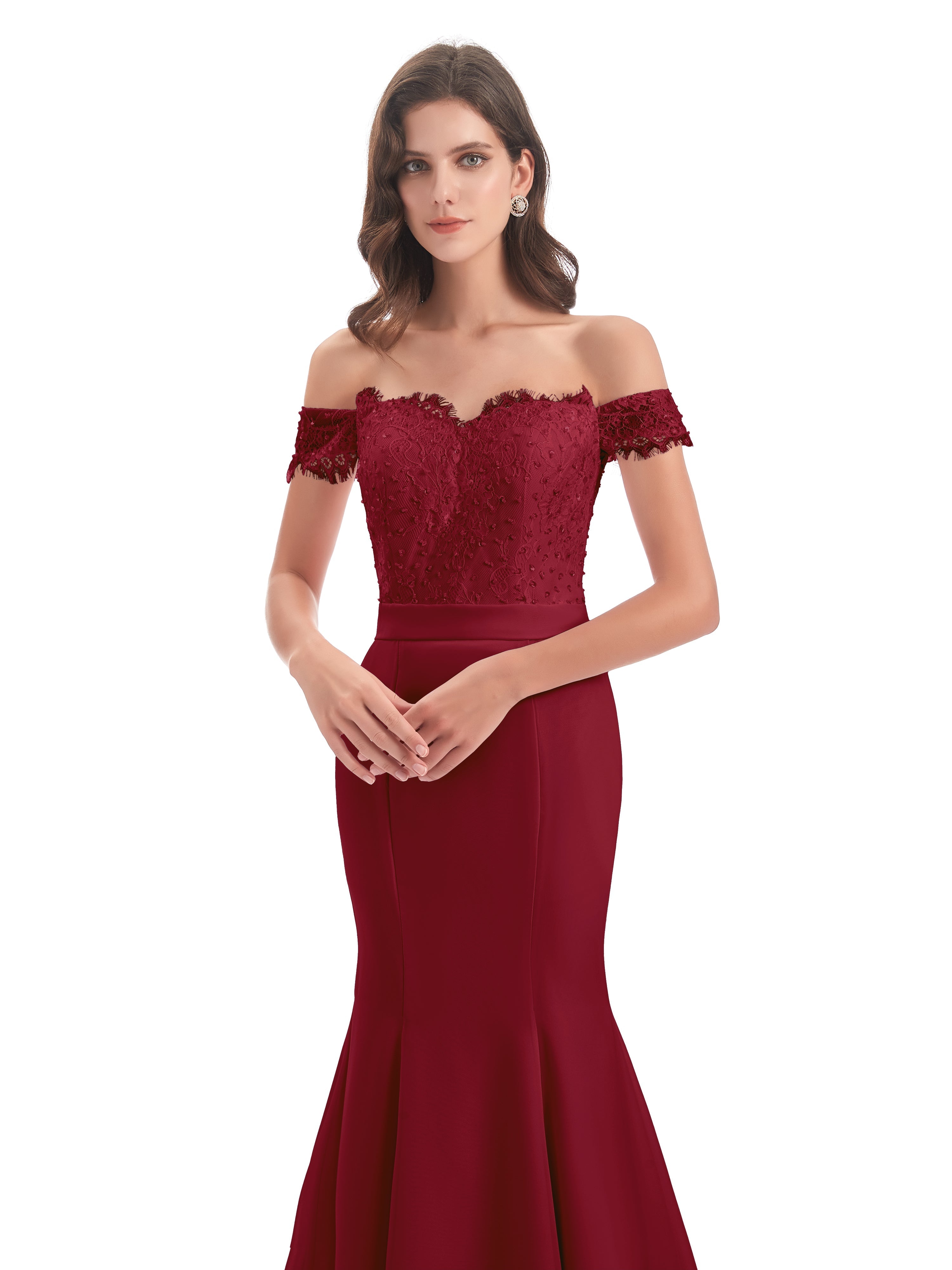 Robes De Demoiselle D'Honneur Rouge Bordeaux Carlee Sirène Traîne Tribunal Hors-La-Épaule Robes Demoiselle D'Honneur