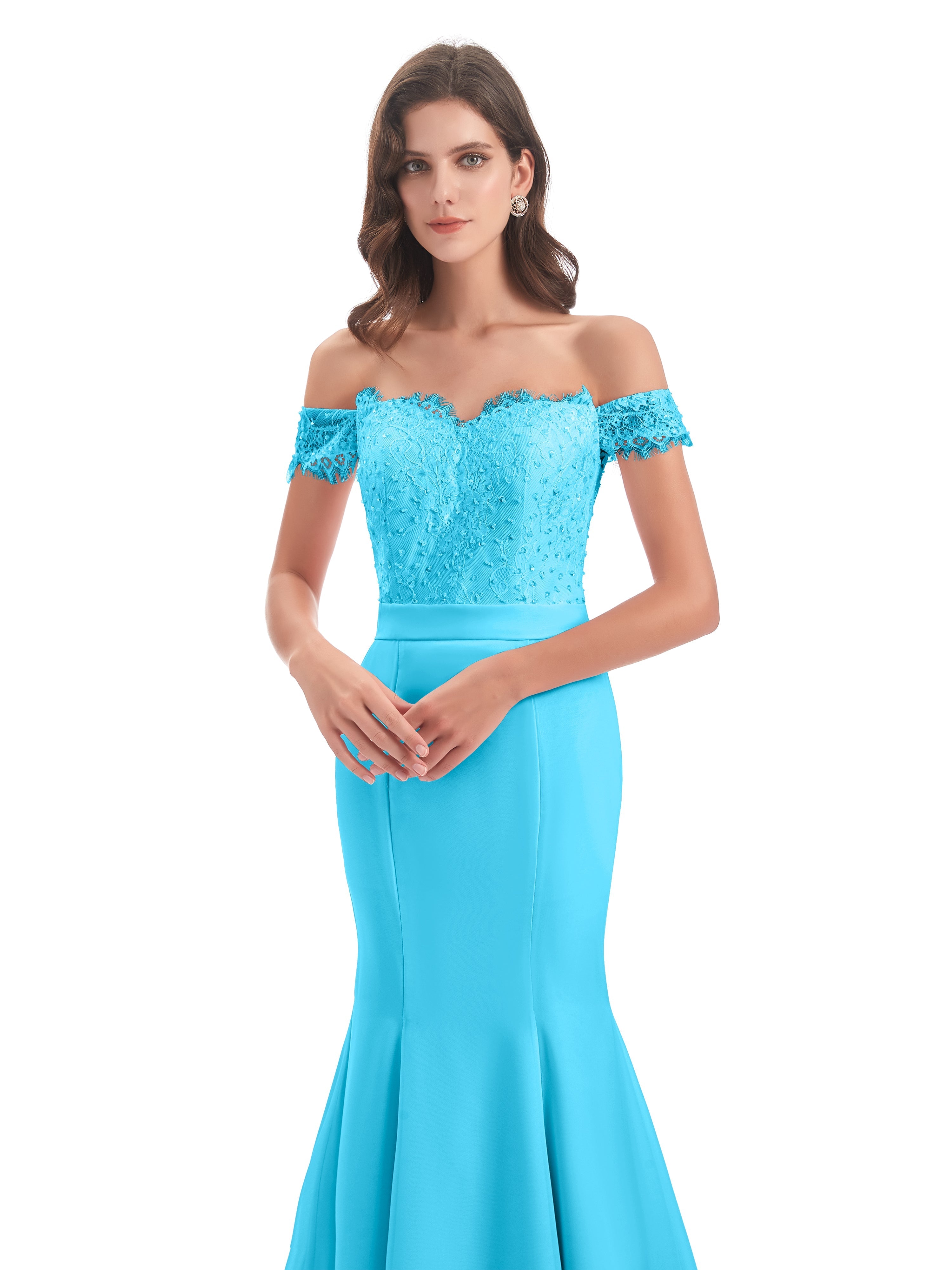 Robe De Demoiselle D'Honneur En Piscine Carlee Sirène Traîne Tribunal Hors-La-Épaule Robes Demoiselle D'Honneur
