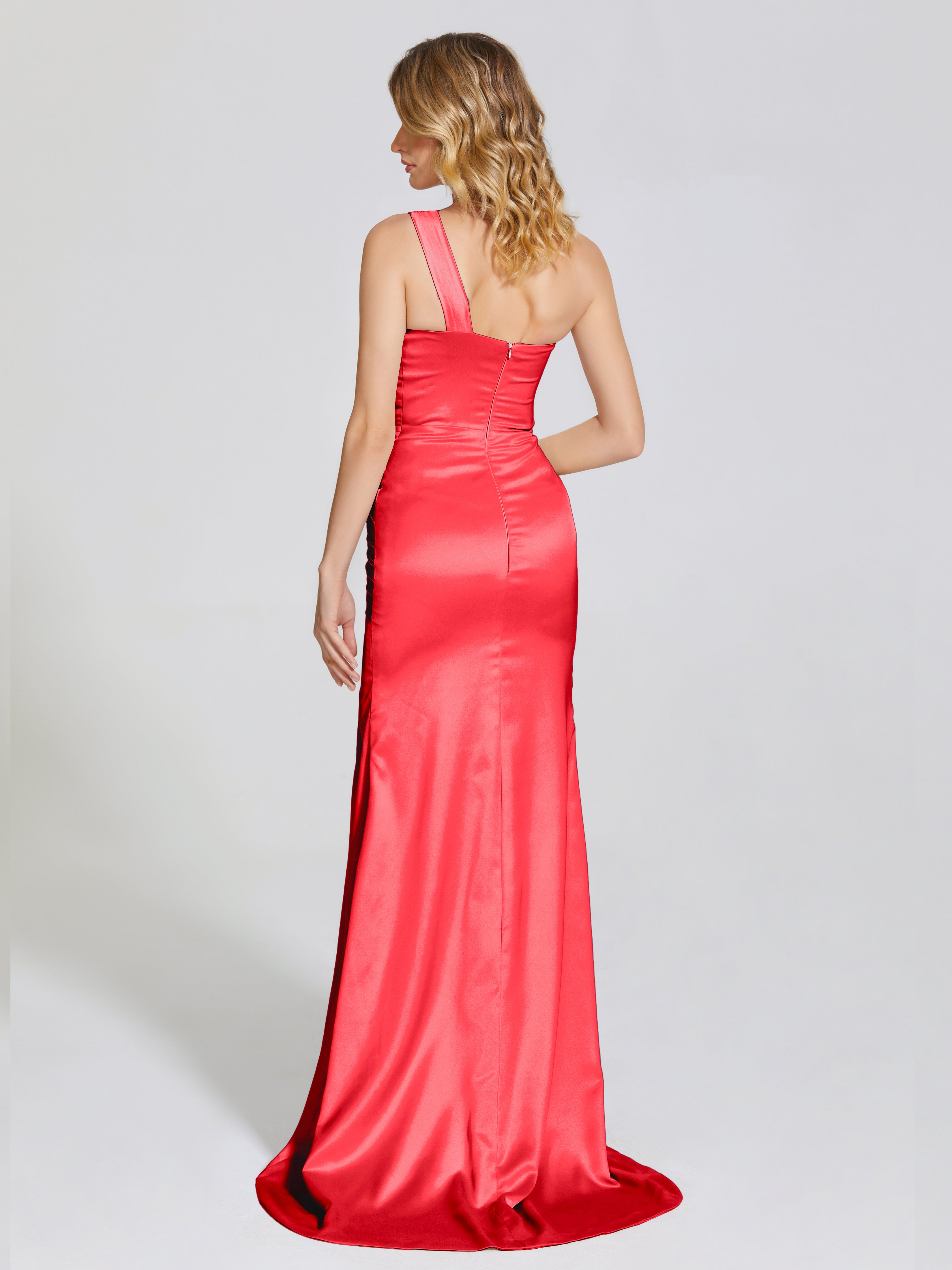 ROUGE_CERISE